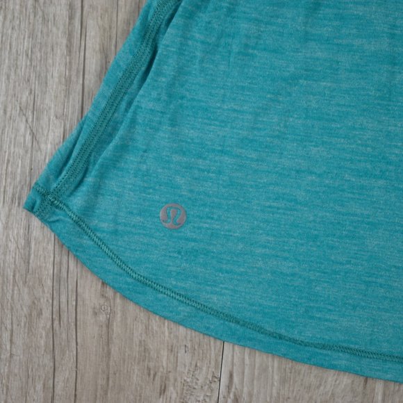 Lululemon Glide and Stride Viridian Green 2-in-1 Tank 2017 W1ADIS - Picture 6 of 7